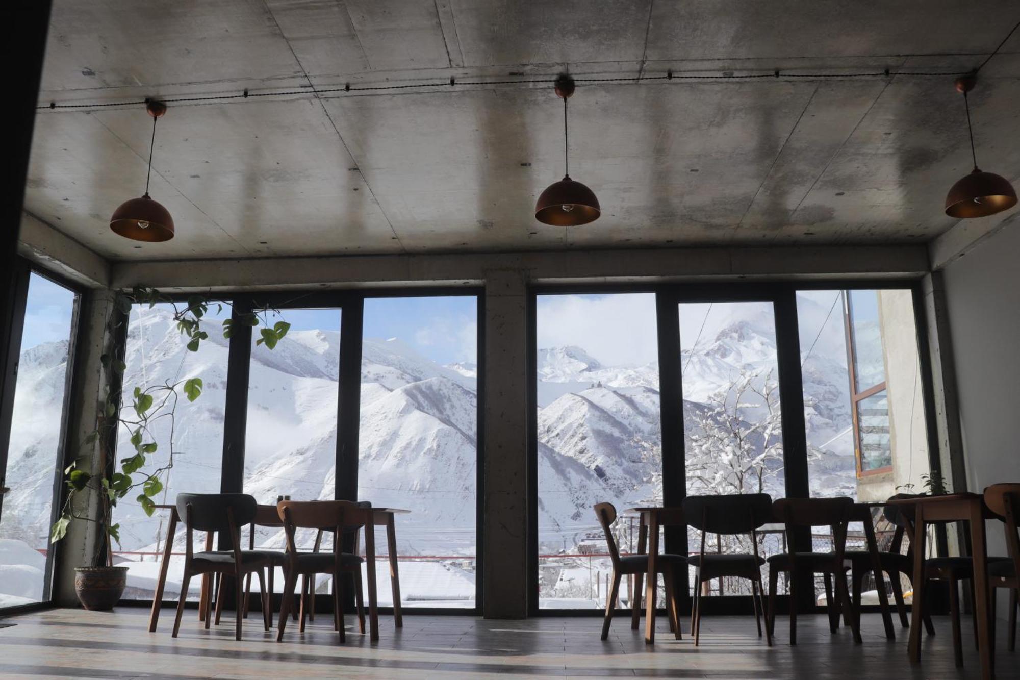 Rooftop Kazbegi Exteriör bild
