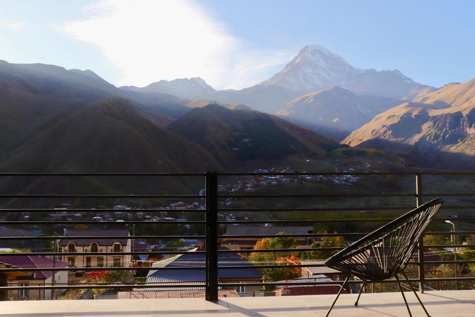 Rooftop Kazbegi Exteriör bild